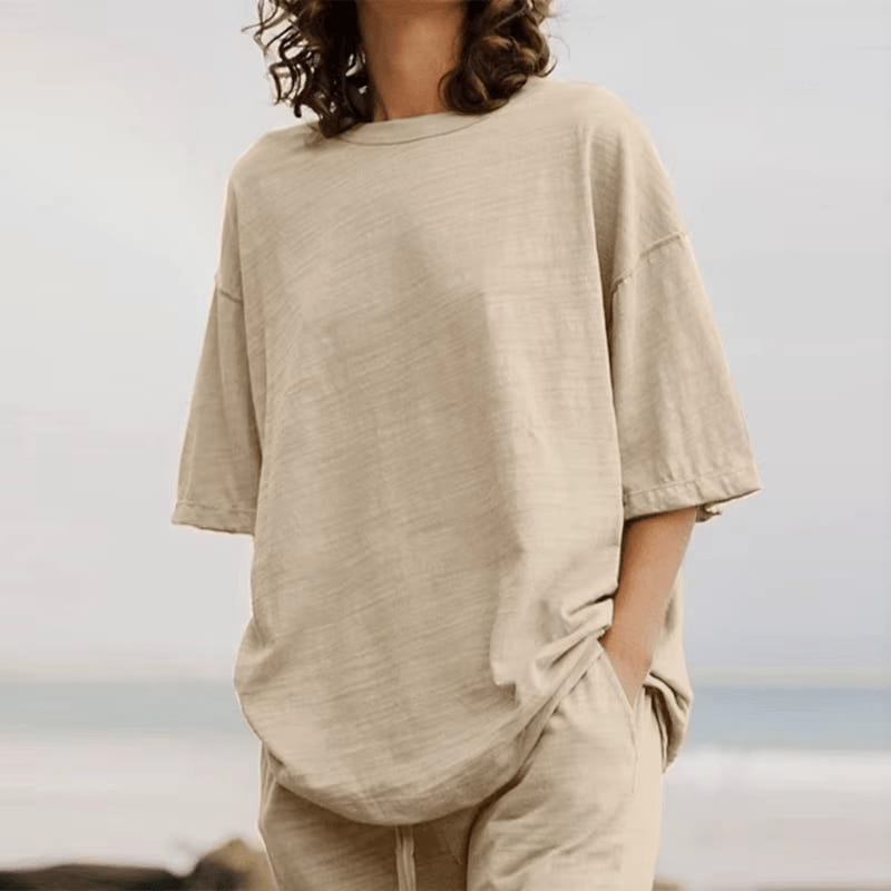 Activewear Set: Wide-Leg, High-Waisted, Relaxed