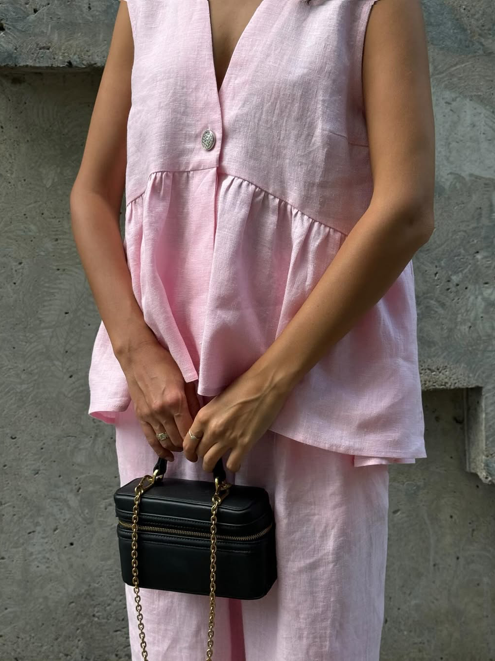 Basicfold Women's Linen Two-Piece Set – Sleeveless V-Neck Top & Wide-Leg Pants-83272-4bbf5cd4-b085-4c5a-92d3-34eeb6c17a94