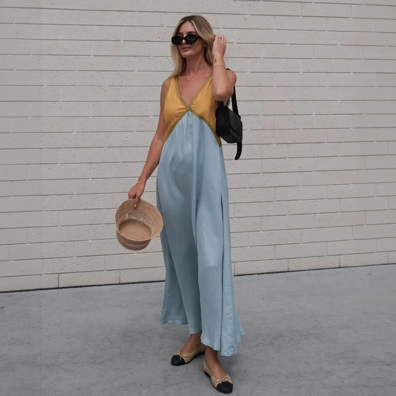 Color Block Midi Dress - Sleeveless V-Neck