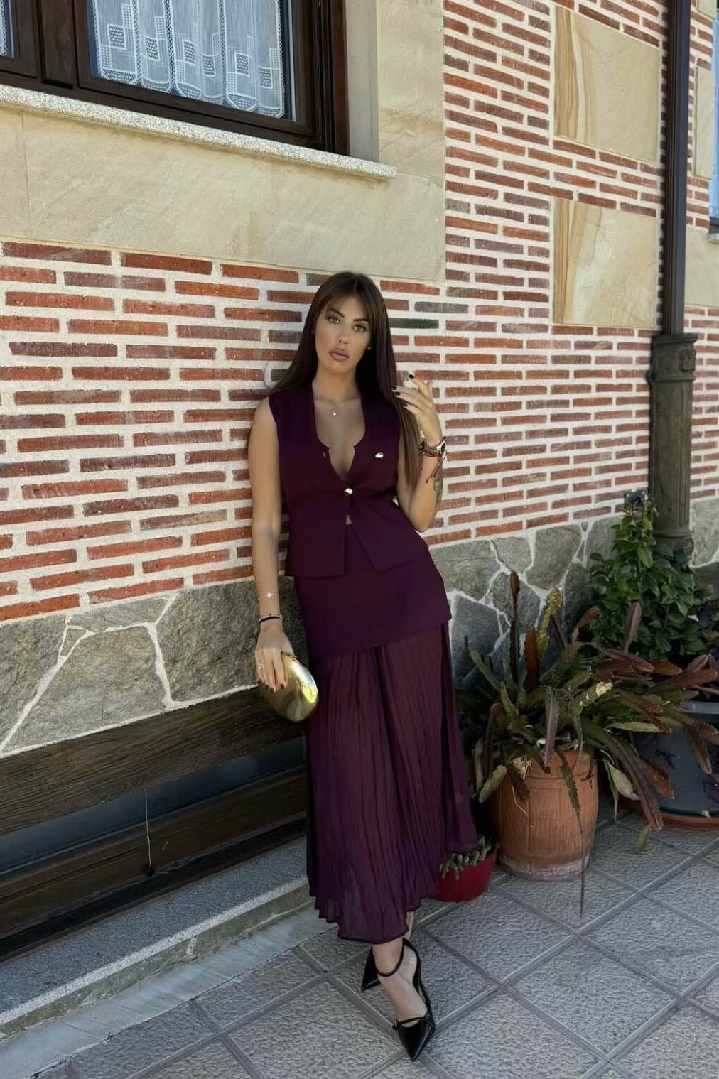 Sleeveless Vest & Pleated Skirt Set