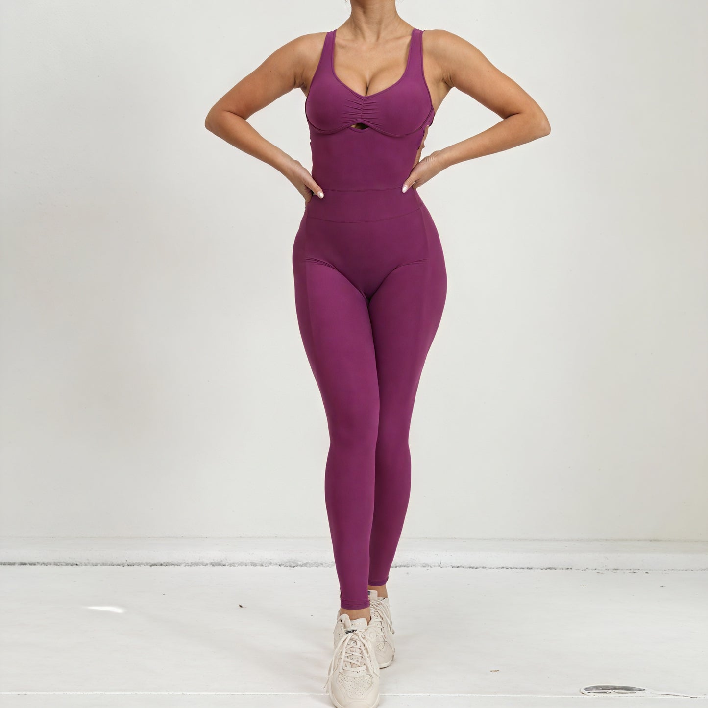 High-Waisted Activewear Set - Form-Fitting Design