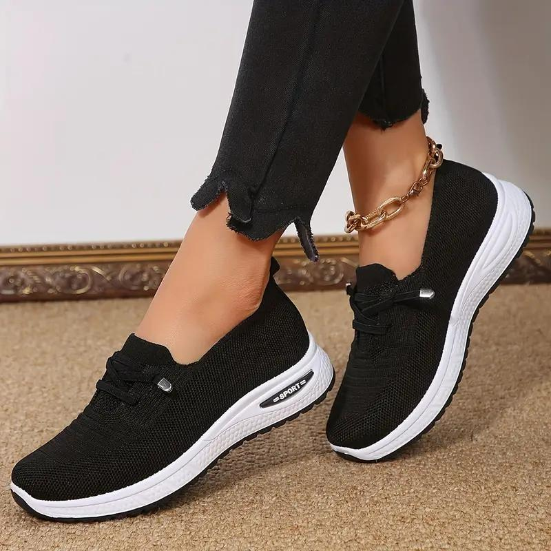 Adaptable Knit Footwear: Comfort in Motion