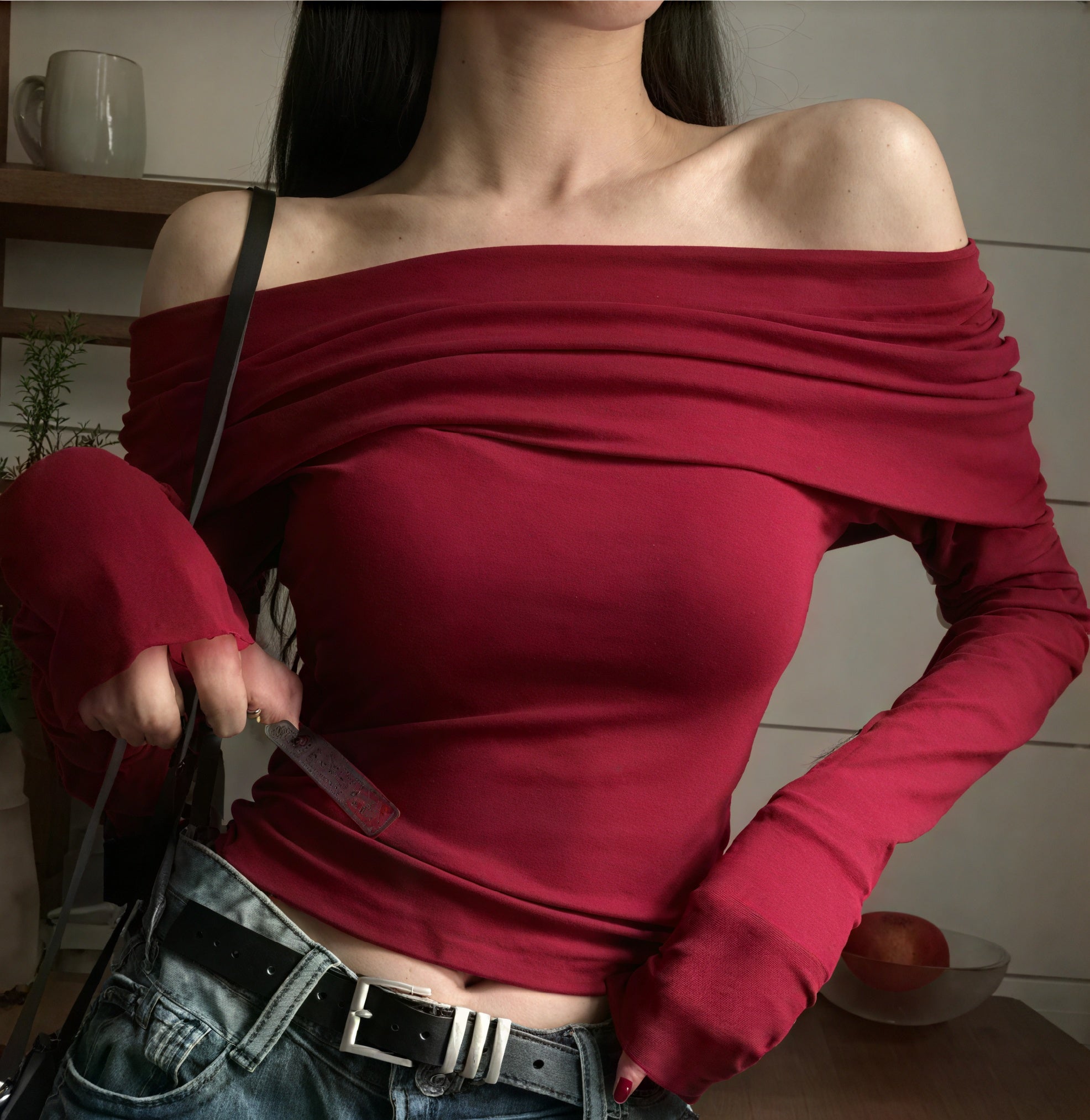 Off-Shoulder Structured Cropped Top