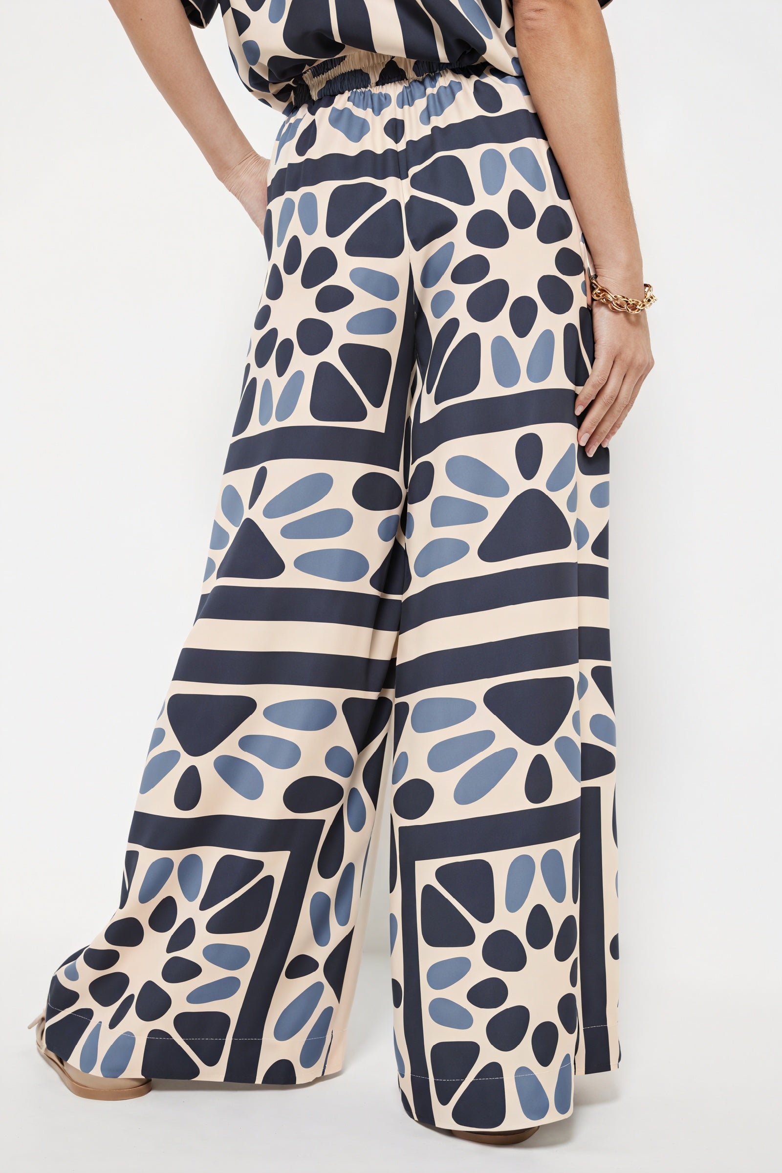 Abstract Pattern Button-Down Shirt