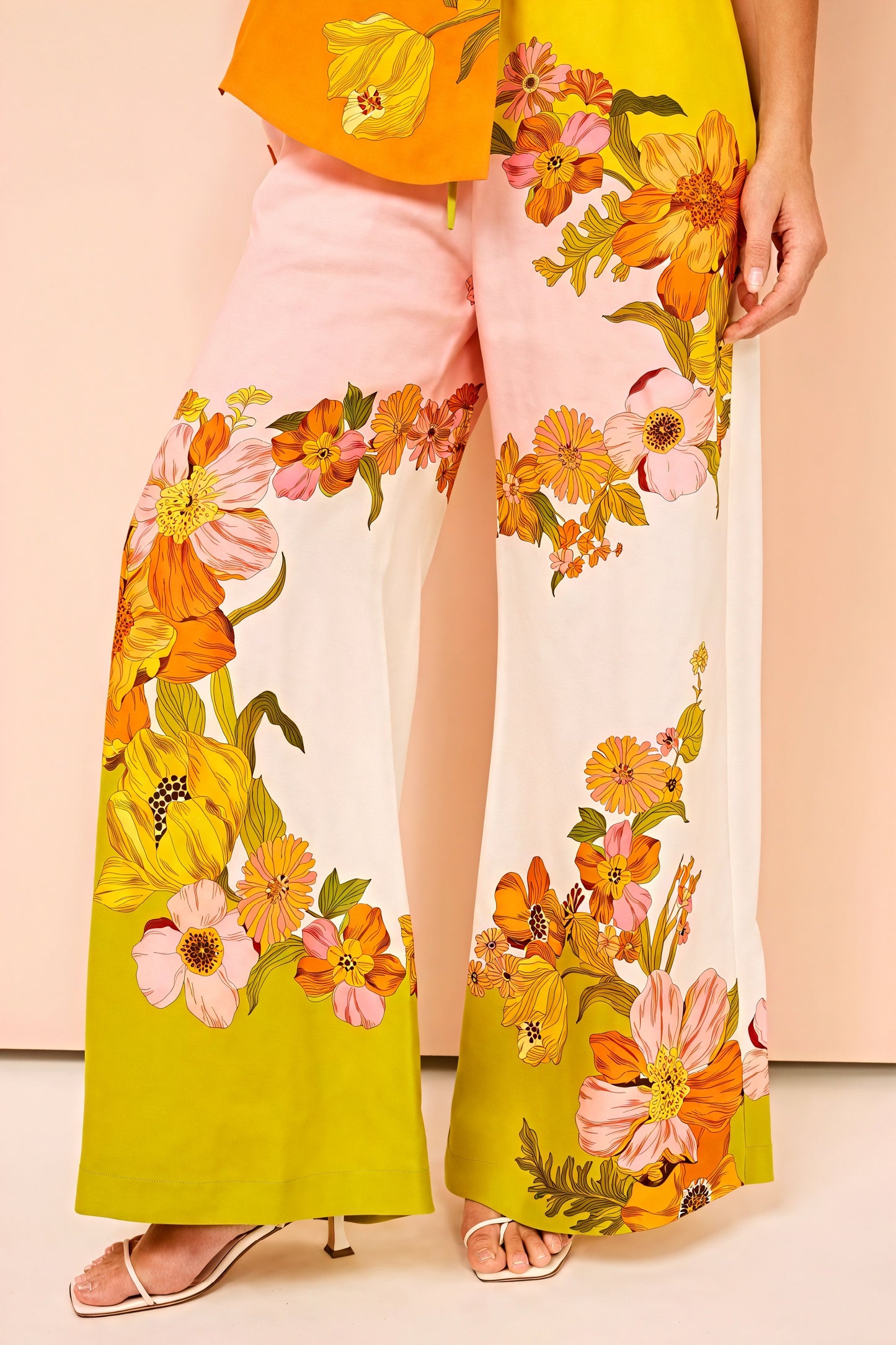 Floral Print Two-Piece Suit - Wide Leg, Short Sleeve