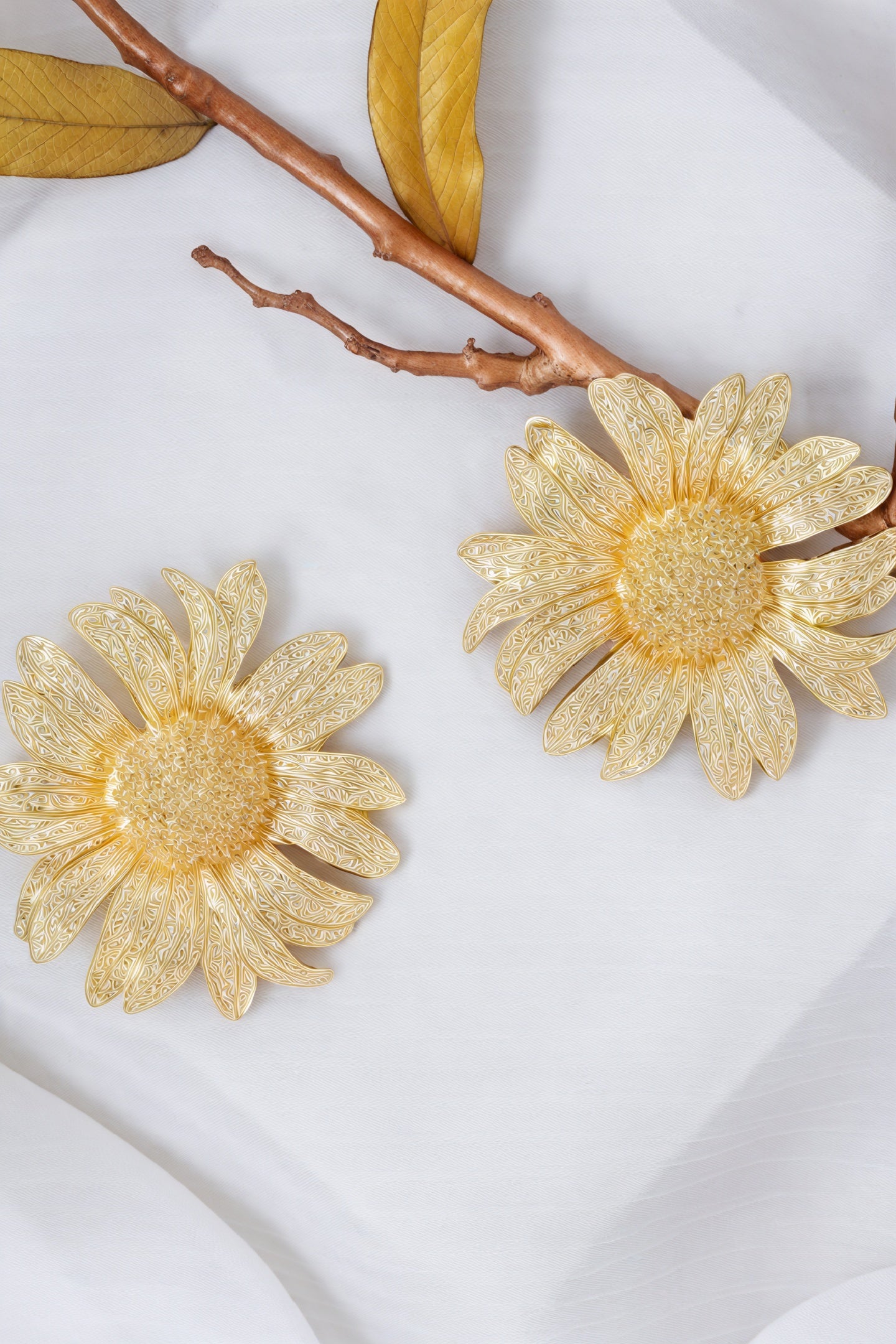 Gold Daisy Drop Earrings - Statement Flower Design