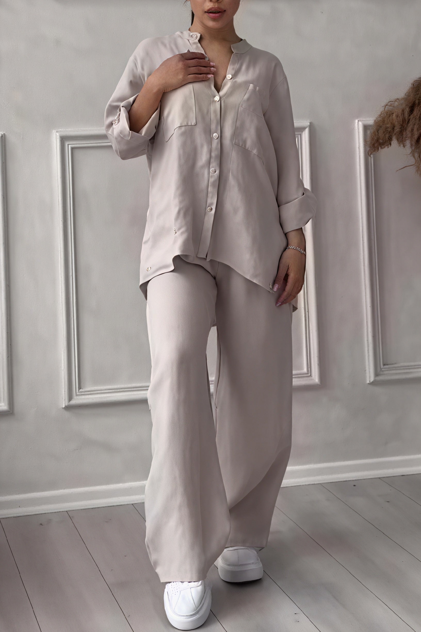 Relaxed Linen Outfit - Wide Leg Trousers
