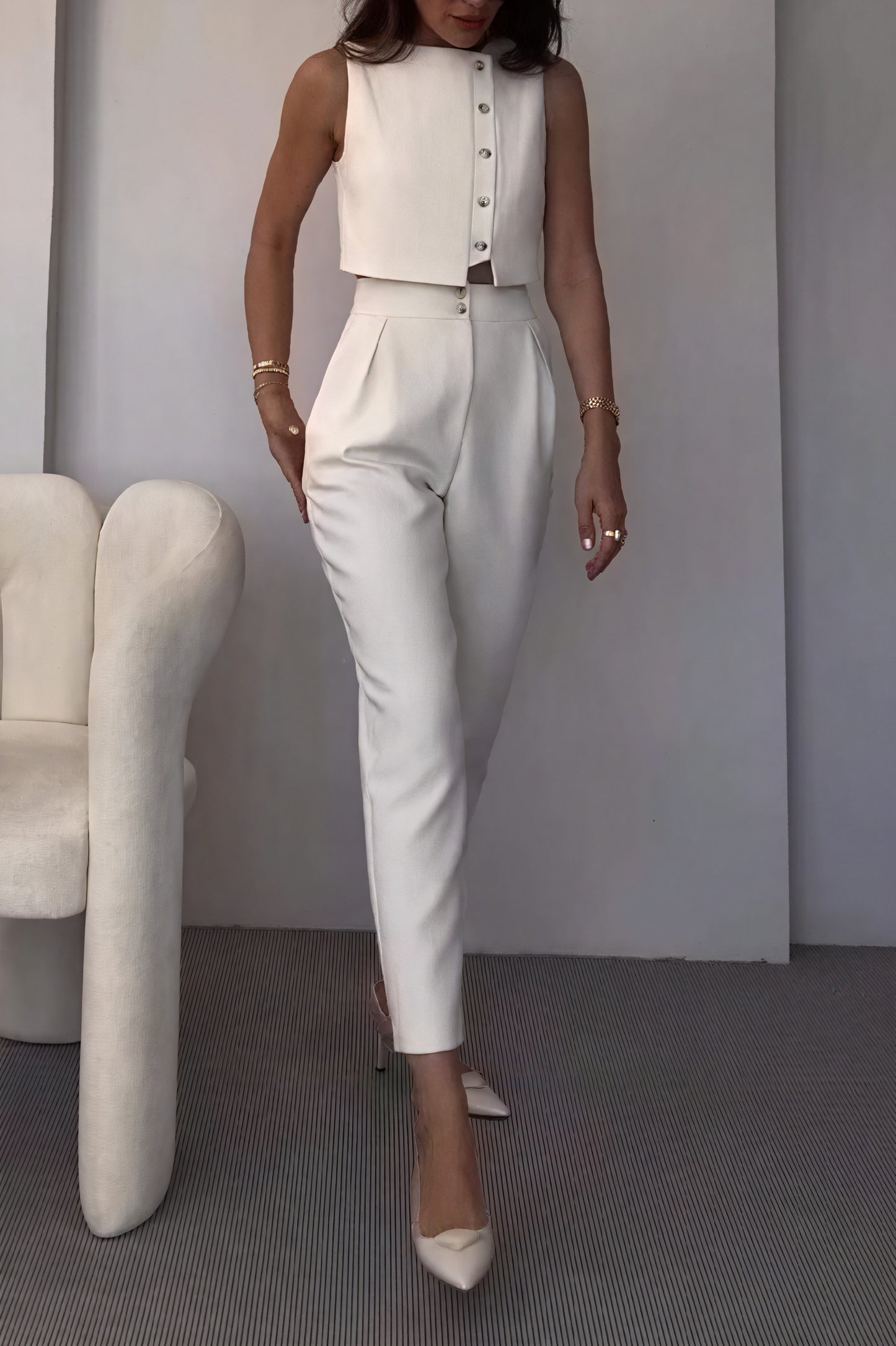 Modern Wide-Leg Suit - Sleeveless Crop Top