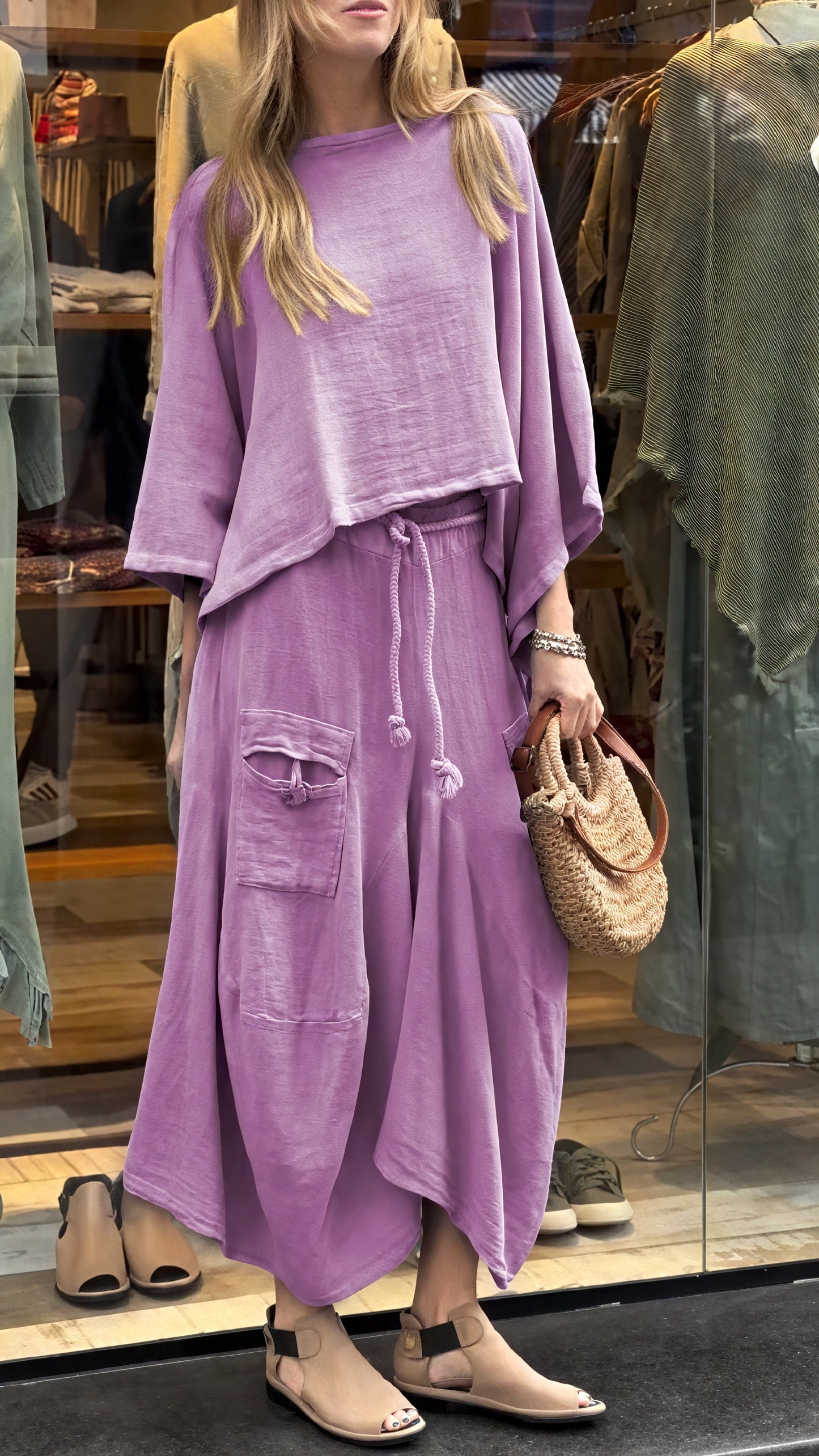 Women's Two-Piece Outfit – Relaxed Fit, Drawstring Waist, Pockets-81991-9d261f5e-ac3c-4f15-ac2f-1ddffd971d22