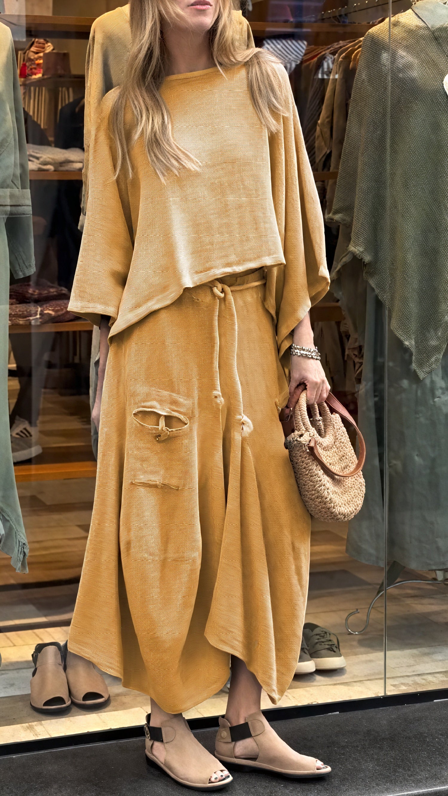 Women's Two-Piece Outfit – Relaxed Fit, Drawstring Waist, Pockets-81991-54d68712-1473-4356-8e25-a177f387b72f