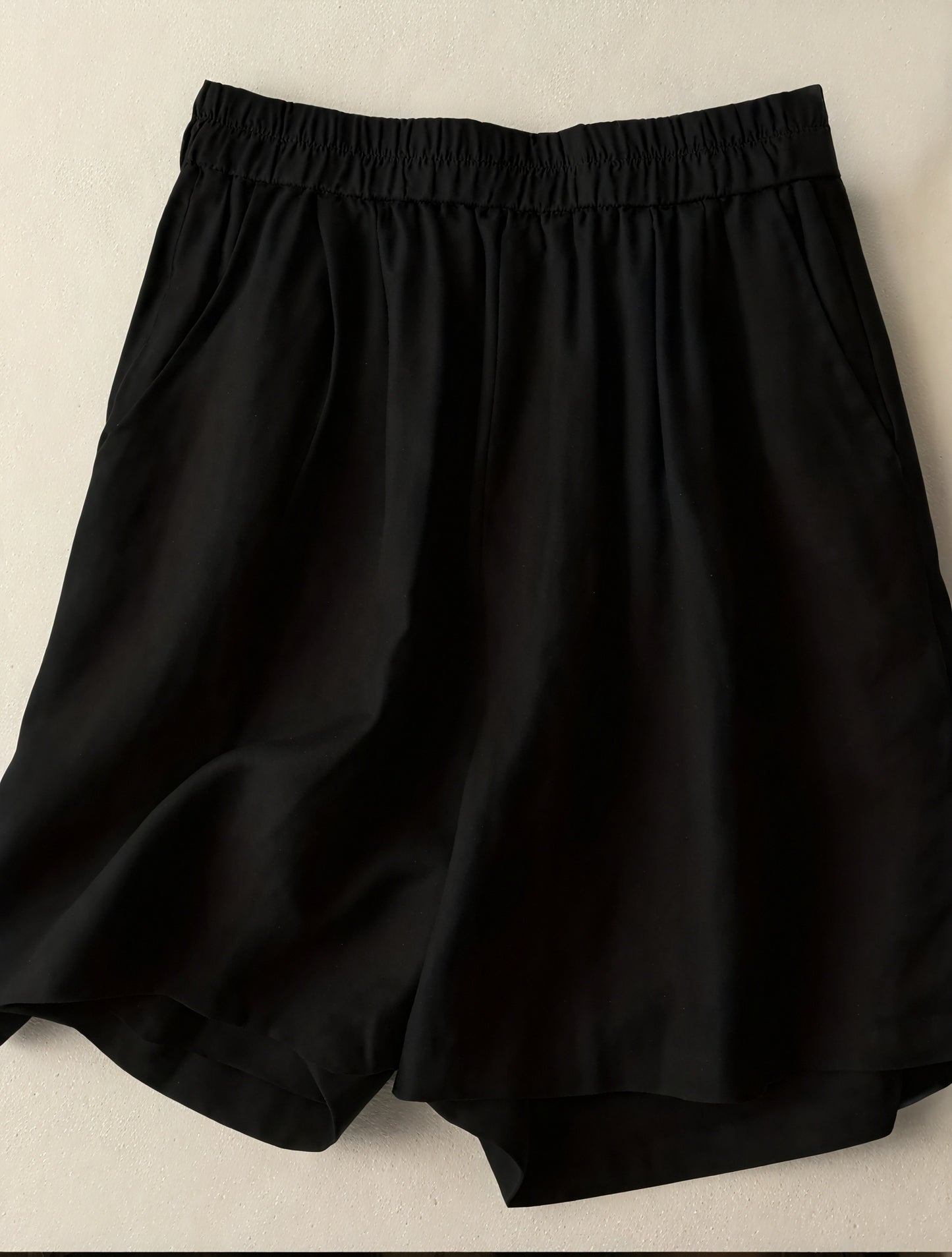Relaxed Fit High-Waisted Wide Leg Shorts