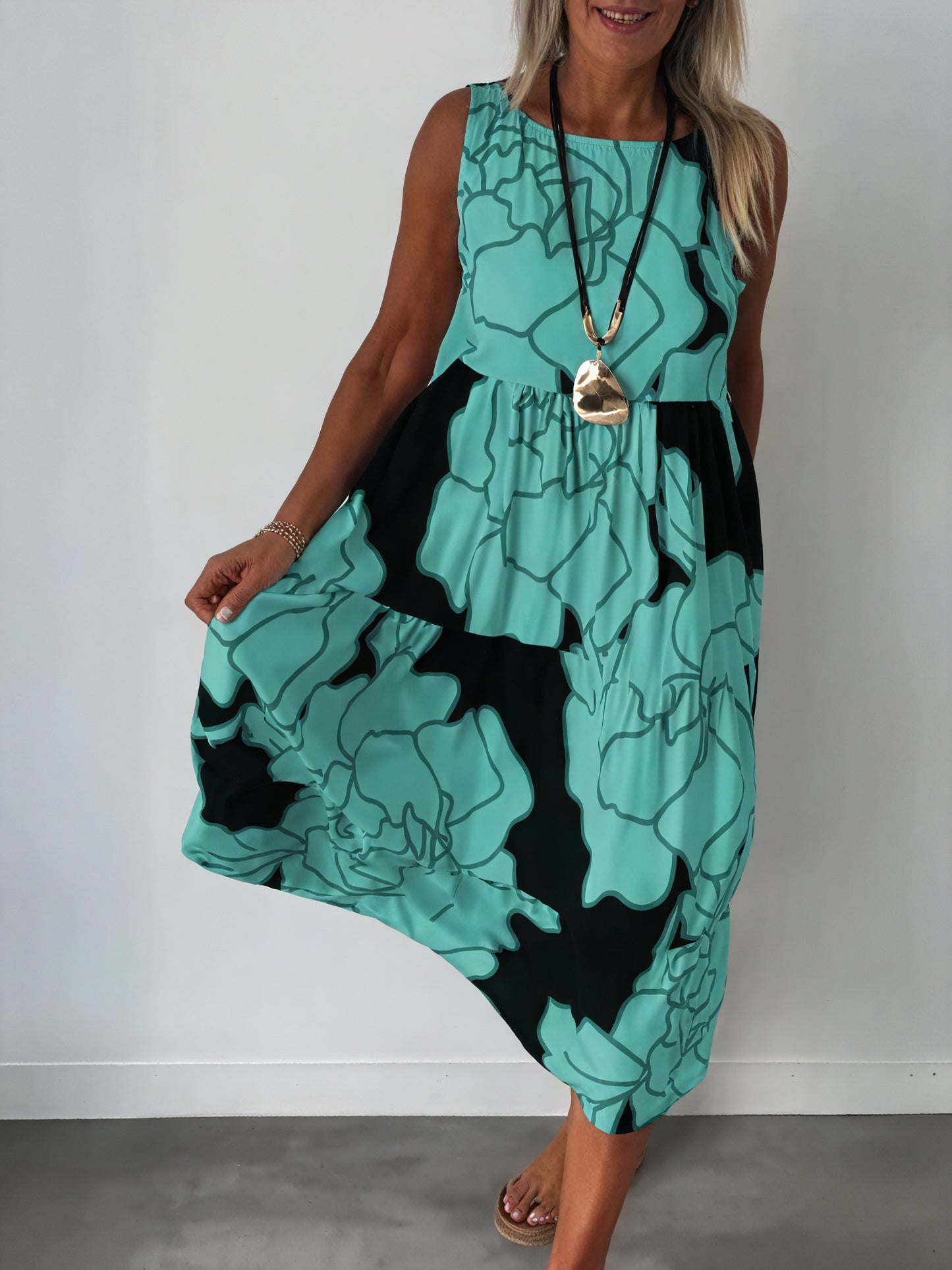 Floral Tiered Midi Dress - Sleeveless