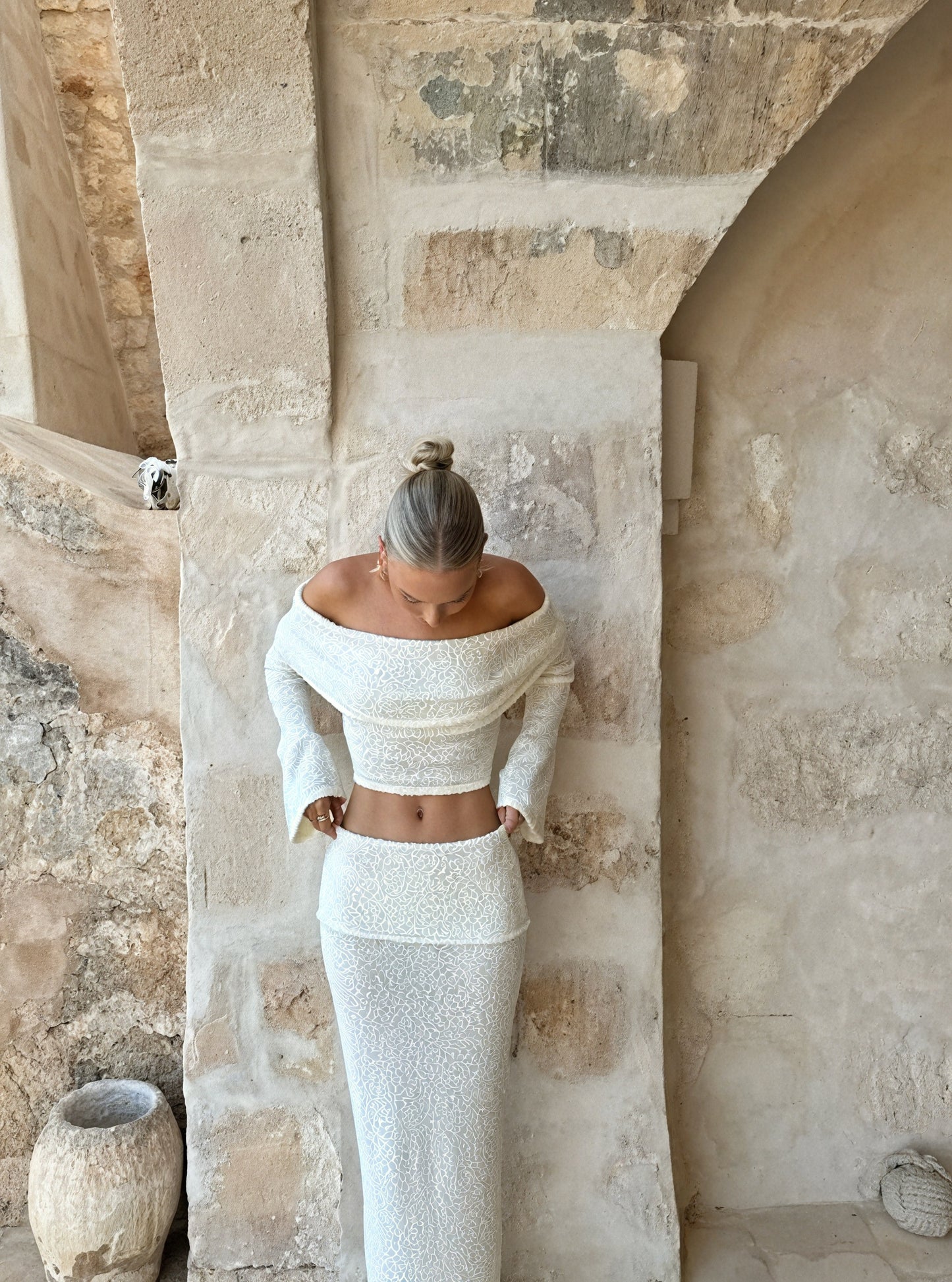 Women's Textured Off-Shoulder Dress & Skirt Set - Coordinated Elegant Outfit-83558-0602abff-7e3c-42e7-aae0-89d21cd59040