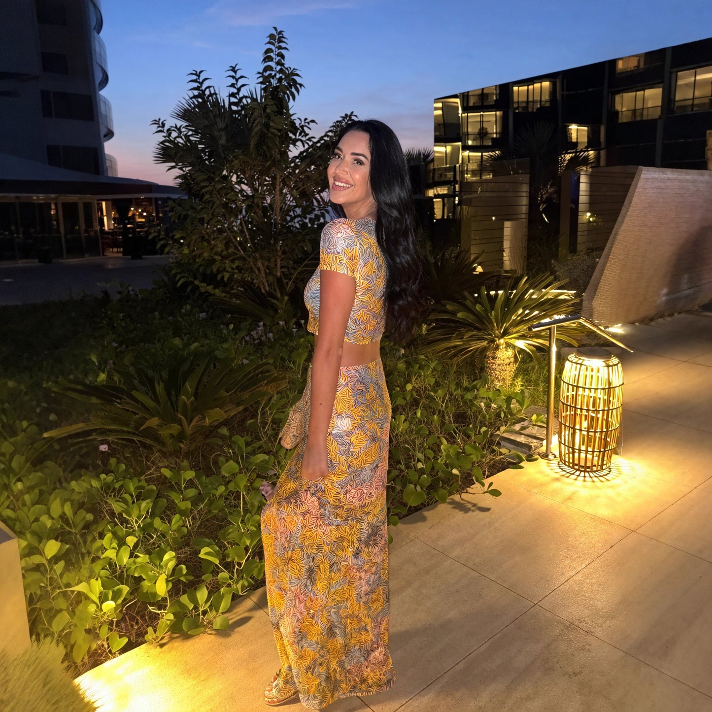 Women's Floral Print Two-Piece Outfit – Crop Top & Maxi Skirt Set-83559-298a897d-d632-458c-9cde-7aad8796bb4e