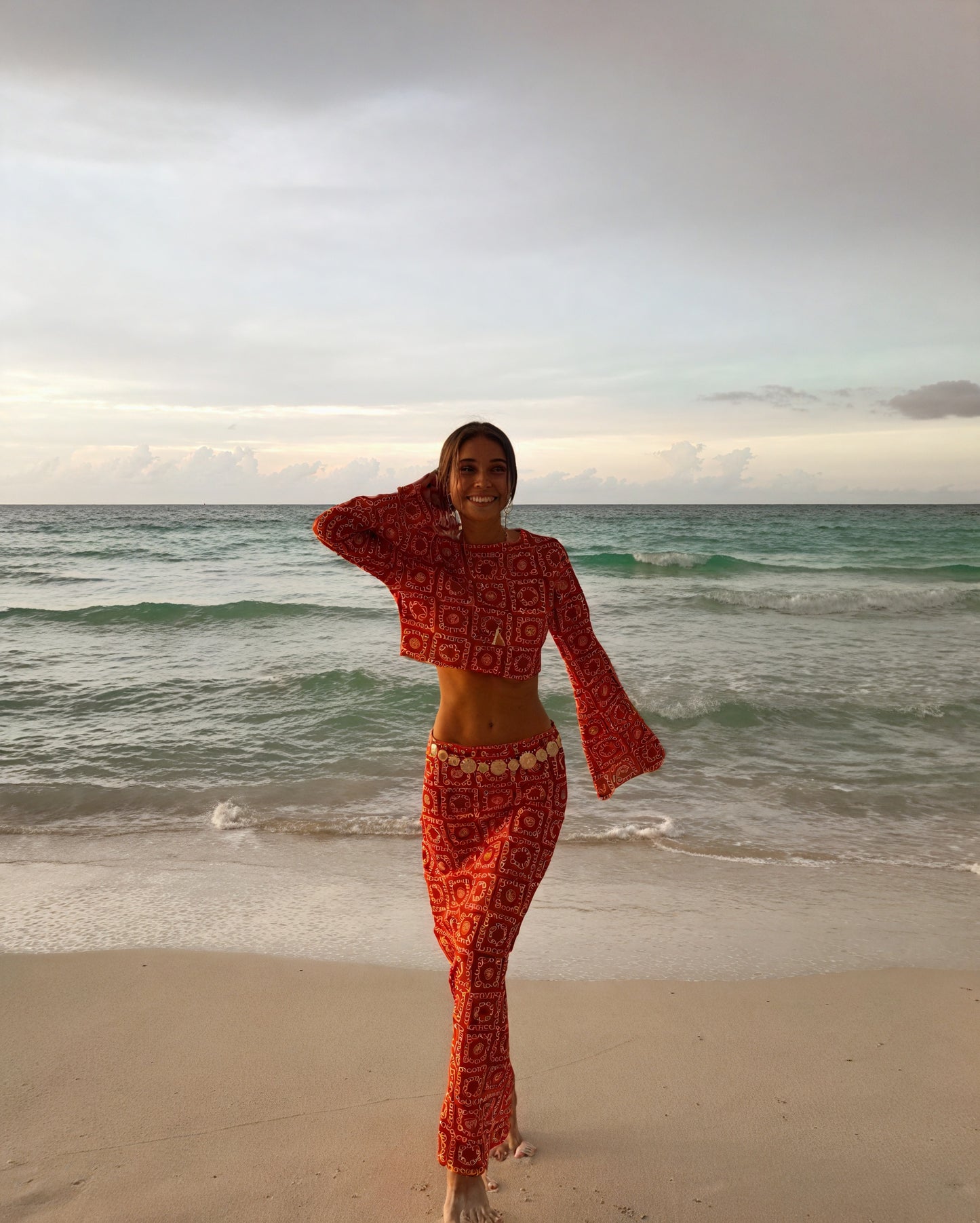 Women's Crochet Two-Piece Outfit – Two-Tone Cropped Top & High-Waisted Bottom Set-83575-b156363d-2fd4-4f99-8f16-c89abd89364d