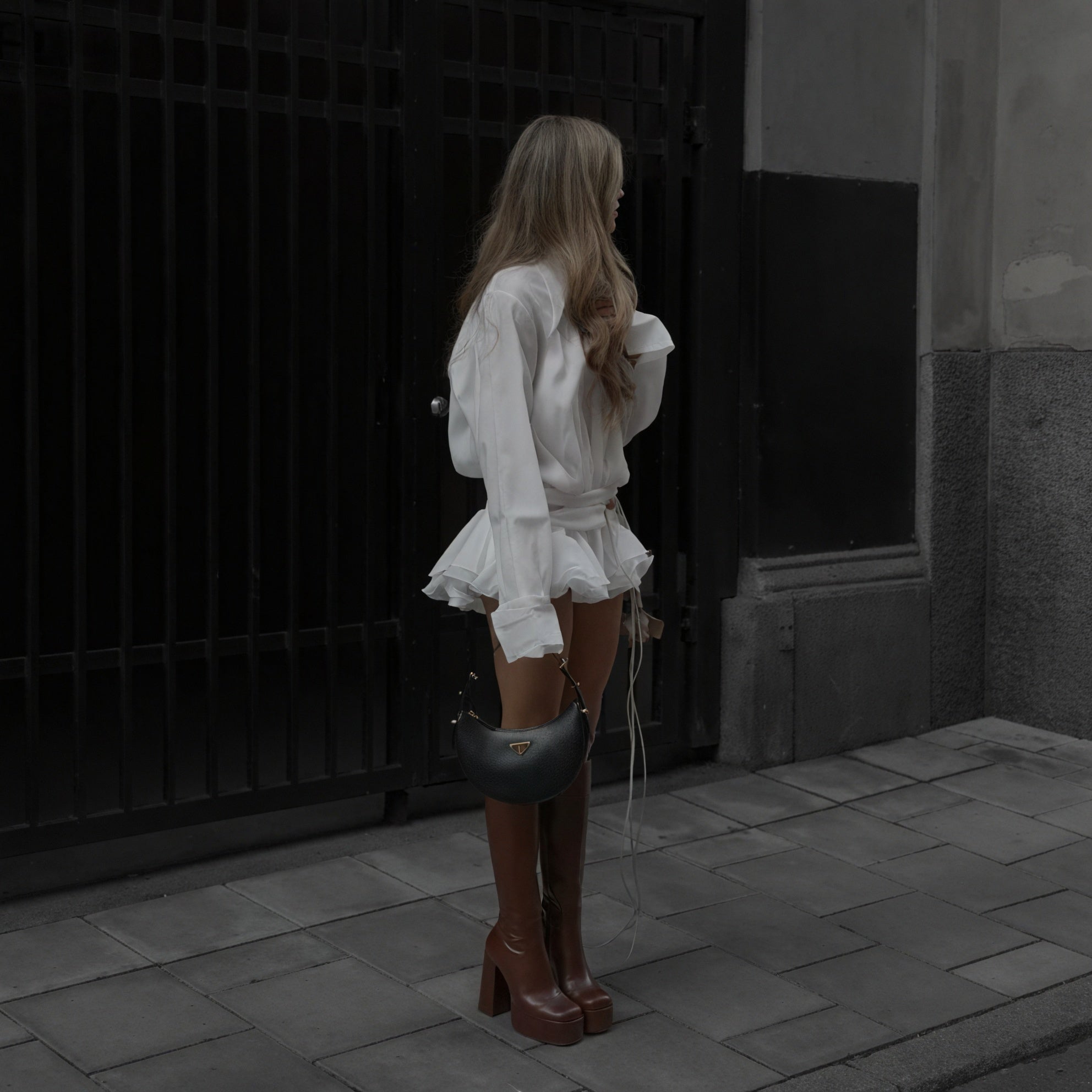 Women's White Long Sleeve Button-Down Dress, Elegant Style-83661-39611773-3cc1-4d0f-8406-6167cd428dd9