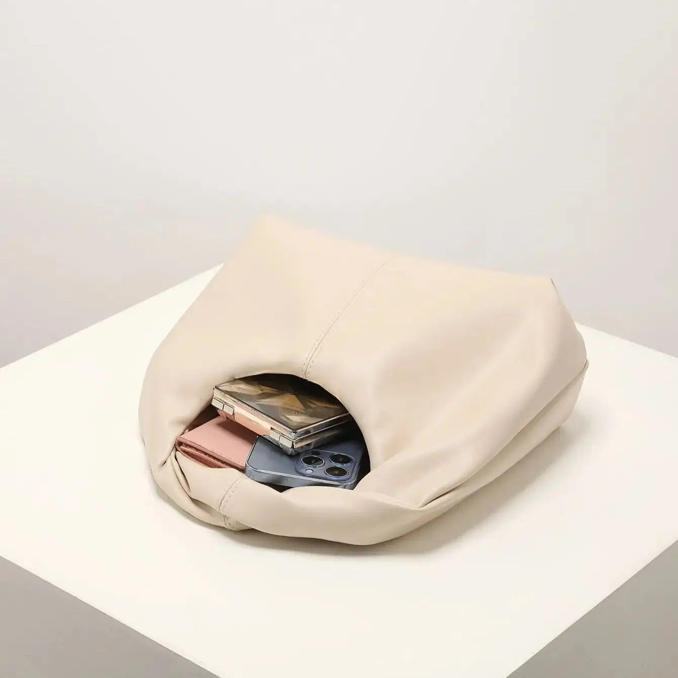 Sculpted Handle Handbag - Modern Minimalist