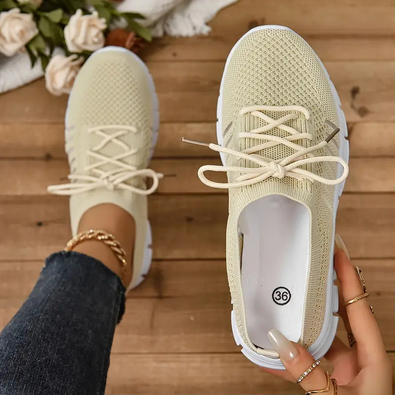 Versatile Knit Shoes: Comfort & Modern Style