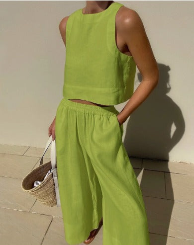 Sleeveless Crop Top with Wide-Leg Pants
