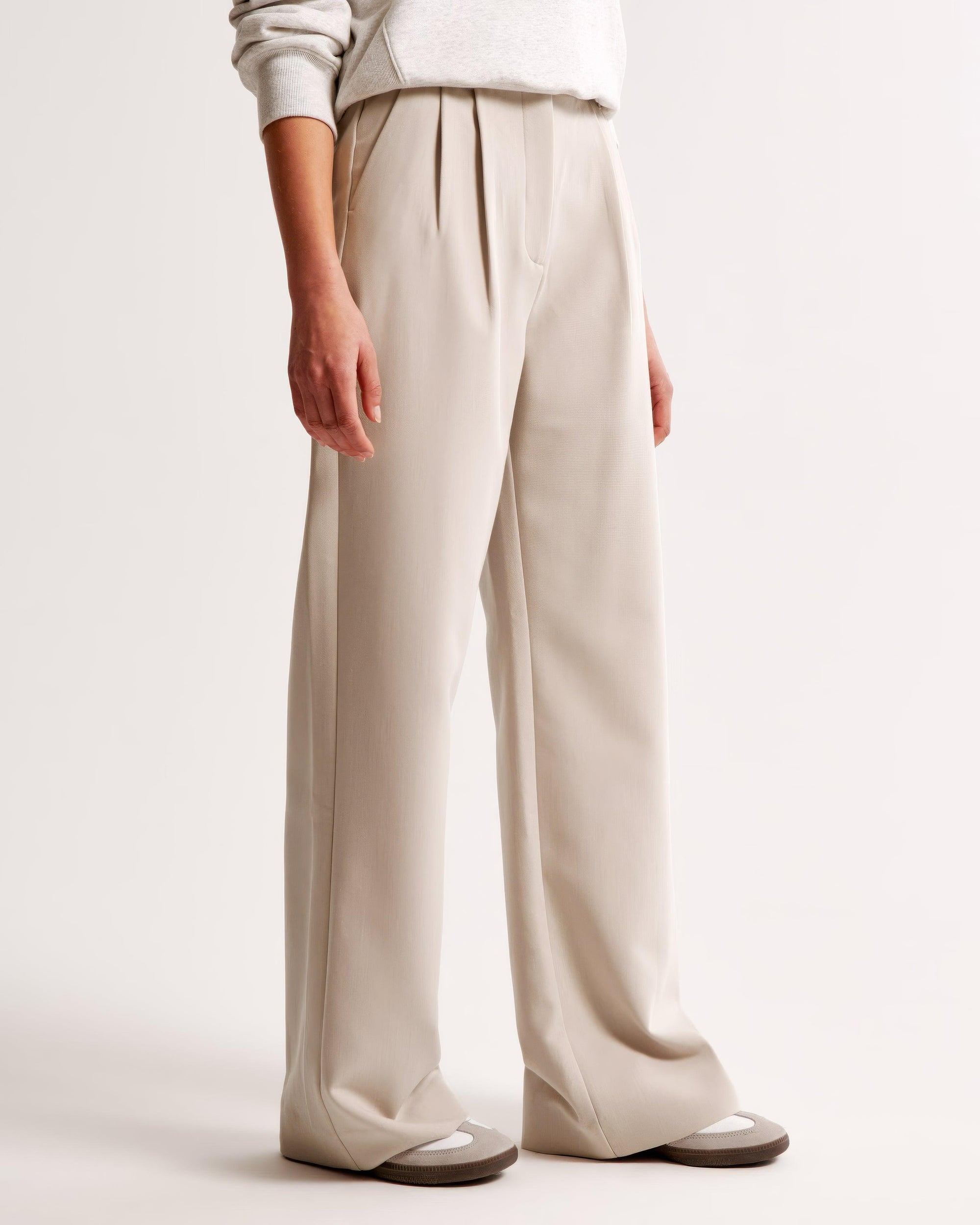 Zara | High Waist Pleated Leg Trousers with Tailored Fit - Image 4
