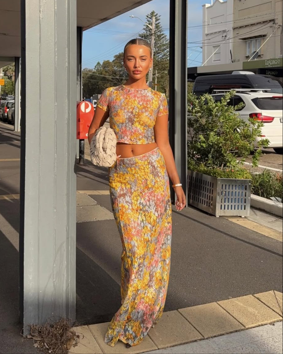 Women's Floral Print Two-Piece Outfit – Crop Top & Maxi Skirt Set-83559-01467cba-32a1-4b19-9657-899aa8de3a3e