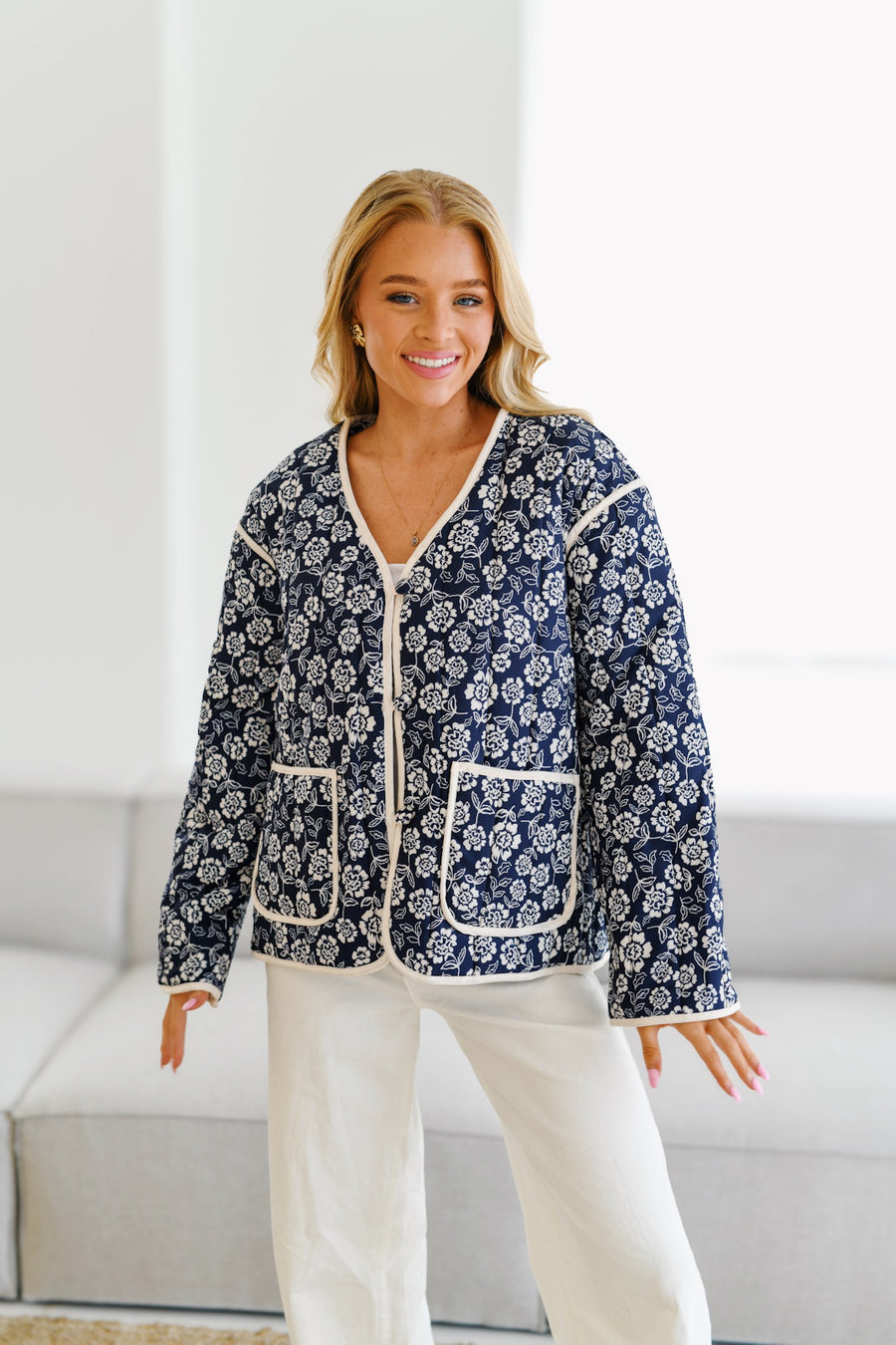 Floral Print V-Neck Jacket with Piping