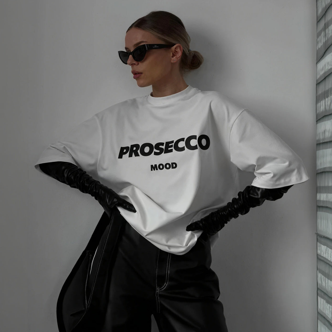 Relaxed Fit Graphic Tee - Prosecco Print