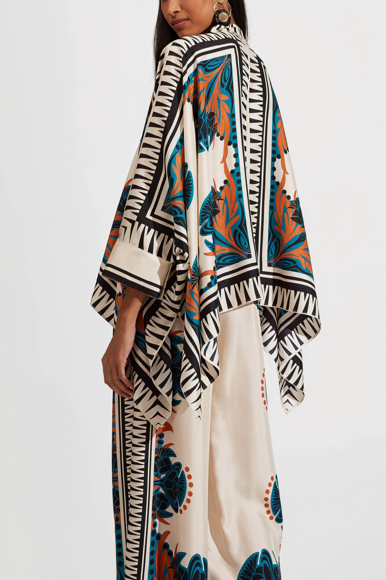 Floral Kimono Suit with Wide-Leg Trousers