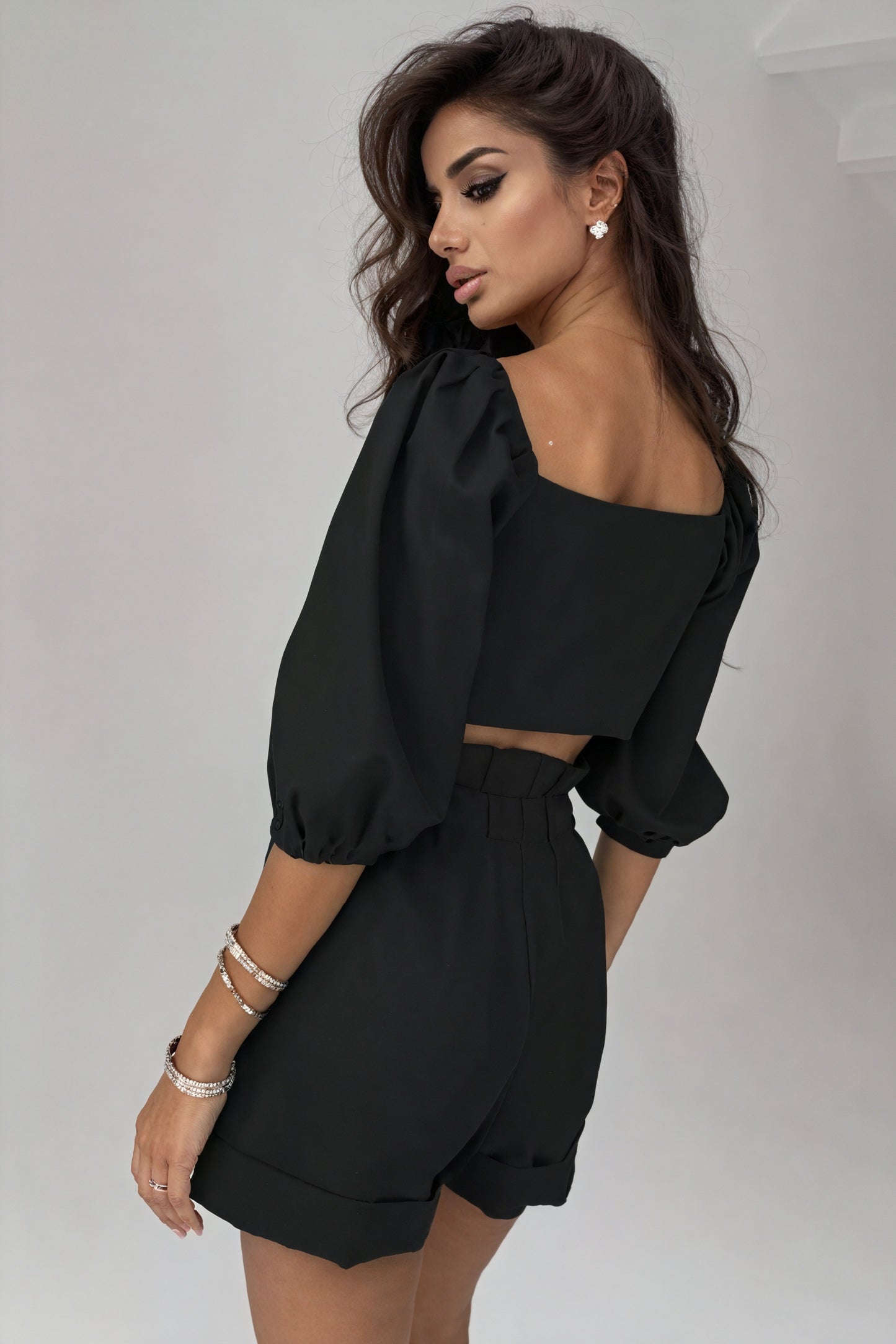 Two-Piece Set - Cropped Top & High-Waisted Shorts