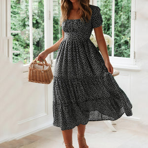 Charming Midi Dress: Flowing Skirt, Vintage-Inspired Design