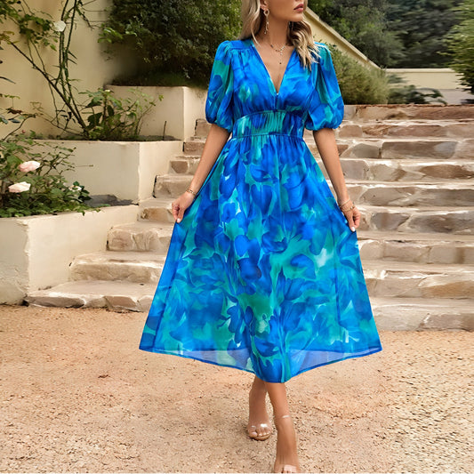 Floral Print Midi Dress with Flowing Silhouette
