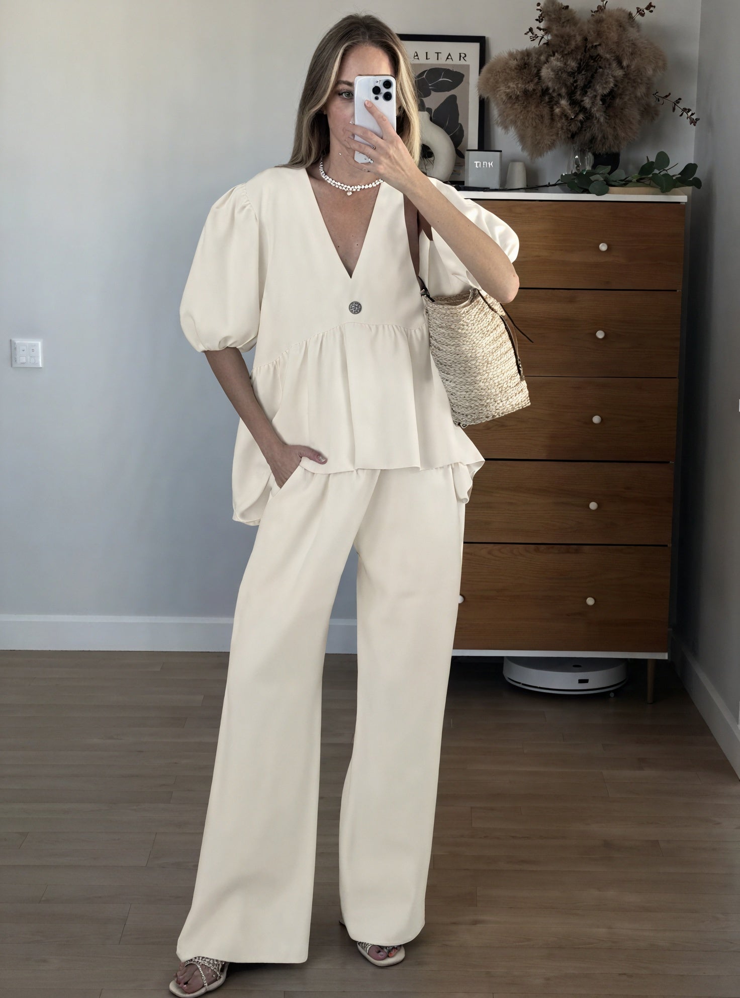 Basicfold Women's Linen Two-Piece Outfit – V-Neck Puff Sleeve Top & Wide-Leg Pants Set-83274-fe2346f5-5339-486d-bede-aa530dbdcdb2