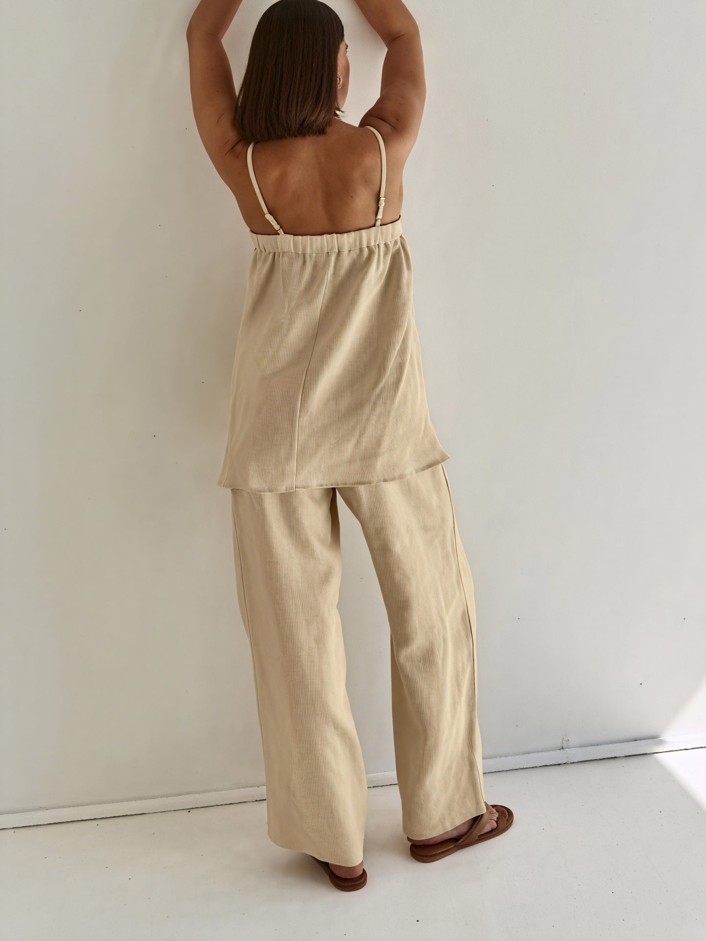 Basicfold Women's Two-Piece Set – Relaxed Fit, Wide-Leg Pants, Thin Straps-83288-37ac4cd7-abad-43fc-b436-38abf1dfb4be