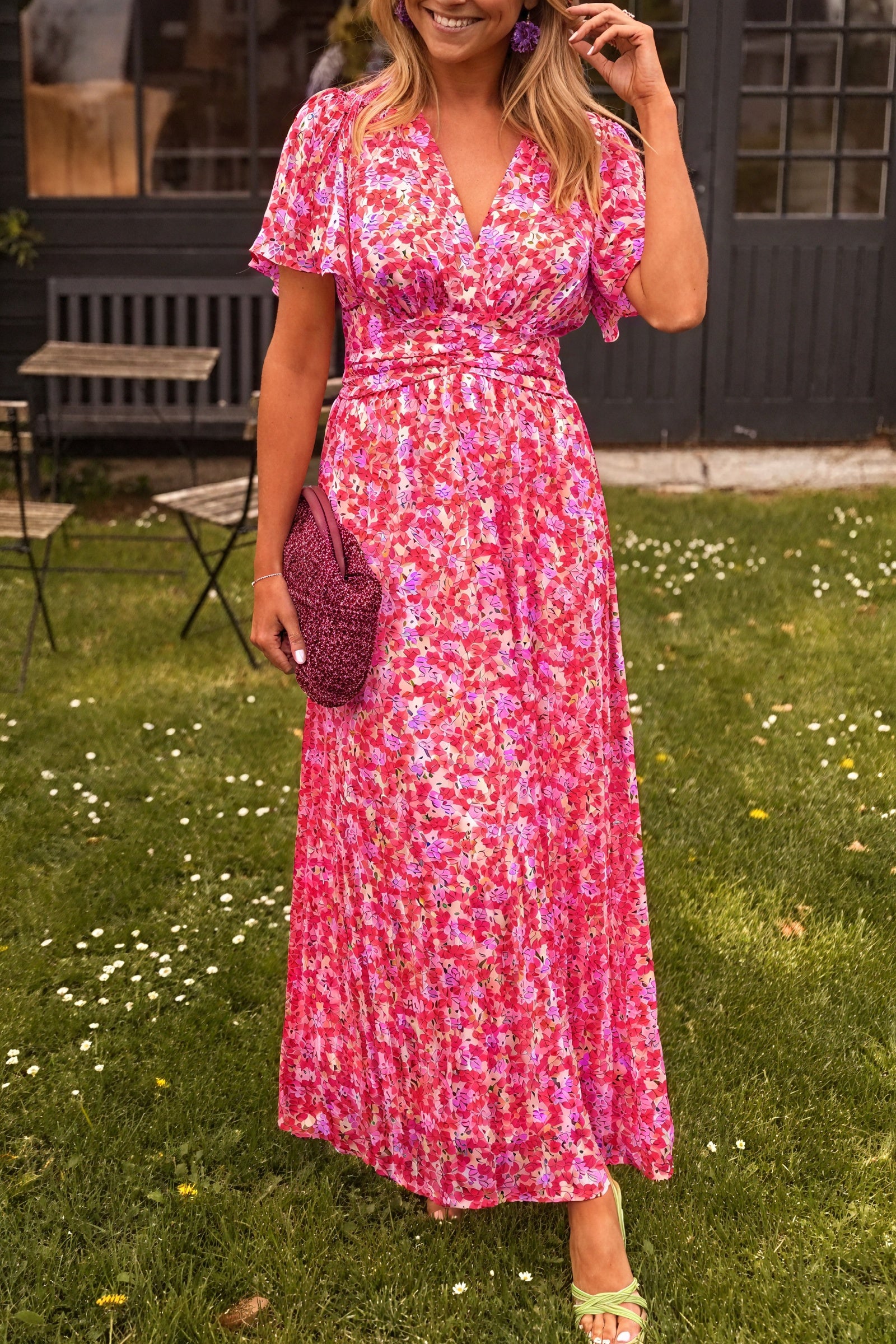 Basicfold Women's Floral V-Neck Pleated Midi Dress-83290-861b1683-f2ae-4f29-a039-386d8730143e