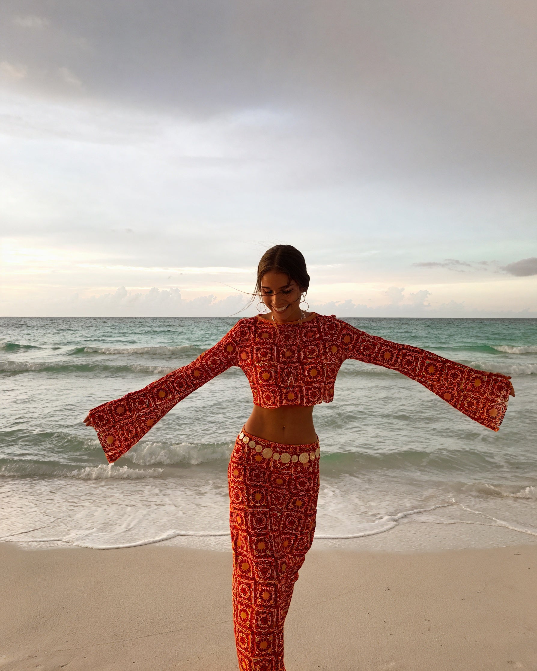 Women's Crochet Two-Piece Outfit – Two-Tone Cropped Top & High-Waisted Bottom Set-83575-c5ef93ce-2367-41e4-898c-50b3960a4224