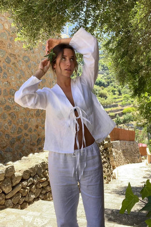 Women's Linen Two-Piece Set – Long Sleeve Tie Front Top & Elastic Waist Shorts, Relaxed Fit-83296-a8cba507-ac90-445f-9ac0-6c97ae2b8dfd