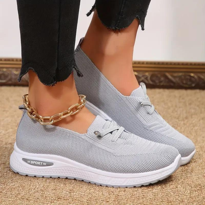 Adaptable Knit Footwear: Comfort in Motion
