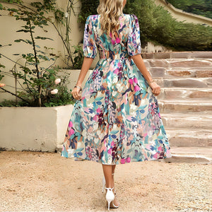 Floral Print Midi Dress with Flowing Silhouette